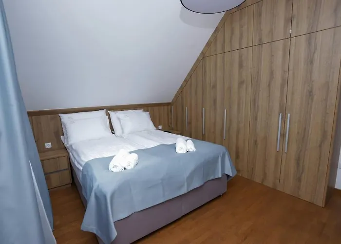 Nivalis Aparthotel 4*