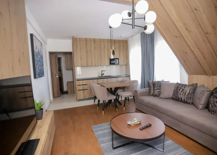 Nivalis Aparthotel 4*